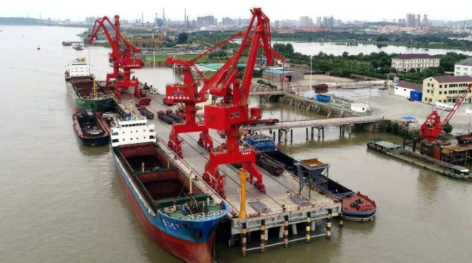 诸暨概述露天料场港口封闭问题的实行方法